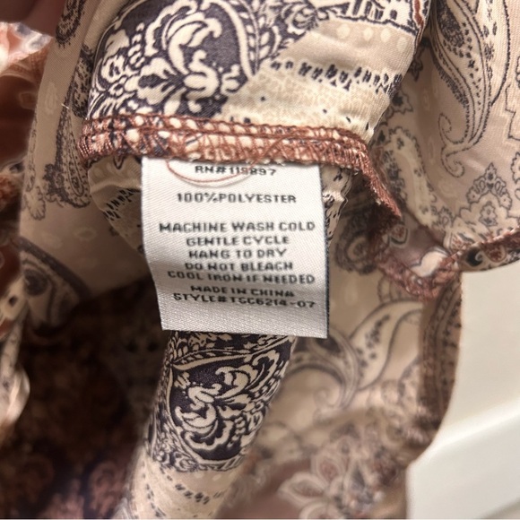 2 for 30✨ECLAIR Multi-Pattern Brown Tie Front Button Down Blouse - Picture 6 of 6